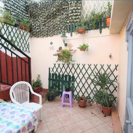 Numero 9 Apartment *